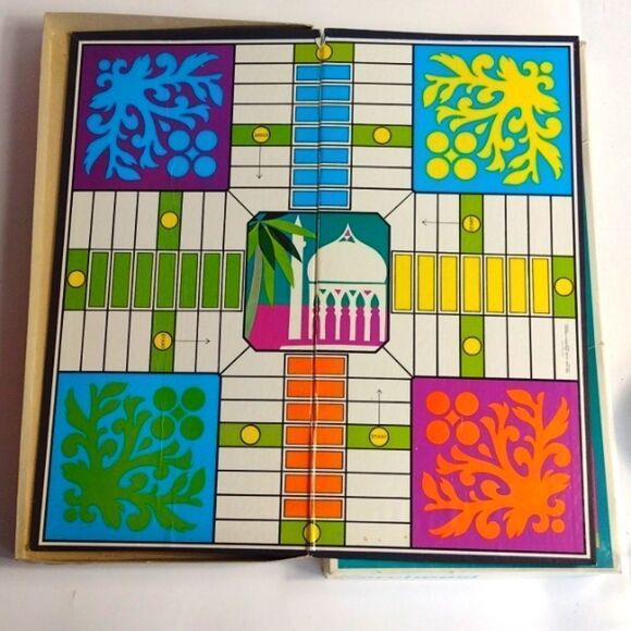 Vintage 1970s Copp Clark Parcheesi Board Game - Picture 5 of 9